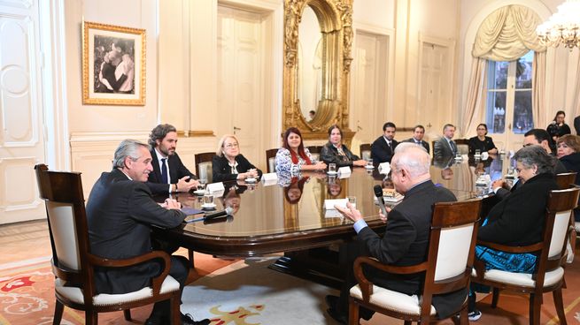 La delegación mexicana junto al presidente Alberto Fernández.