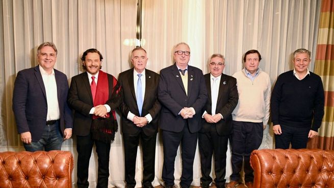 Los gobernadores provincialistas serán fundamentales para el futuro del veto de Javier Milei.