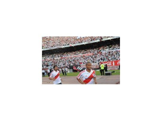 Multitud. Más de 60.000 personas estarán presentes en el partido del sábado a las 19.15 en el Monumental.