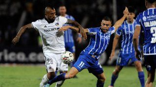 Primer paso. Colo Colo le ganó a Godoy Cruz el partido de vuelta en la segunda ronda de clasifiación a la Copa Libertadores.&nbsp;