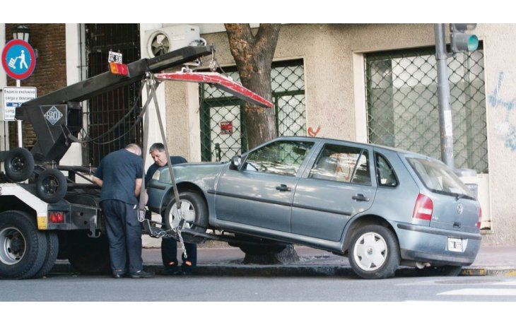 ESCENA REPETIDA. Un clásico de las calles del centro porteño que pronto se expandirá hacia el resto de los barrios.