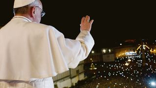 francisco: el papa que rompio los esquemas dentro y fuera de los muros vaticanos
