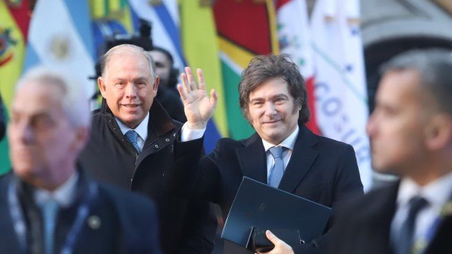 El Presidente decidió acatar el allo de la Corte Suprema y dar vía libre a la extradición de Fred Machado.&nbsp;