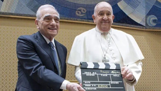 Martin Scorsese junto al papa Francisco.