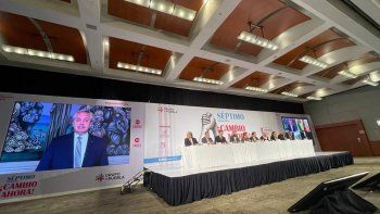 el grupo de puebla felicito a argentina por el acuerdo con el fmi