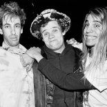 El origen de los Red Hot Chili Peppers llega en una nueva película documental. El origen de los Red Hot Chili Peppers llega en una nueva película documental.