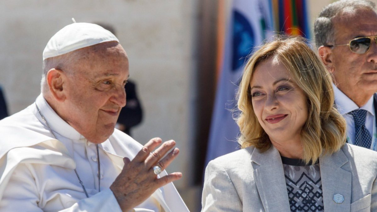 Giorgia Meloni visited Pope Francis and saw him “alert and receptive”