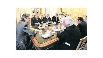 ámbito.com | Los titulares de las cuatro entidades que representan al campo se reunieron ayer por segunda vez con el gobierno desde que se levantó el paro. Fue con Alberto Fernández. Los encuentros siguen hoy.