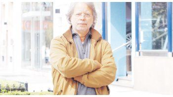 ámbito.com | Couto. “La escritura tiene una relación con el sueño que debe ser interrogada. El sueño es algo oscuro, subterráneo, que no dominamos”. Foto: Mariano Fuchila.