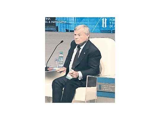 participante. Martín Sorrel, de WPP, expuso en el primer panel del foro.