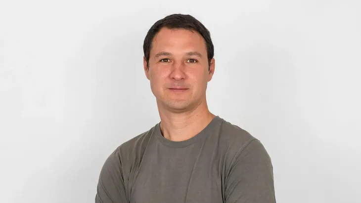 El salto de un referente de las criptomonedas hacia un proyecto tecnológico ambicioso abre un nuevo capítulo donde millones y visión a largo plazo se cruzan. El salto de un referente de las criptomonedas hacia un proyecto tecnológico ambicioso abre un nuevo capítulo donde millones y visión a largo plazo se cruzan.