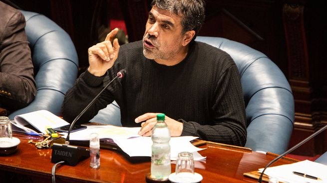 El senador comunista culpó a los condendos de mencionarlo para beneficios propios en el juicio. 