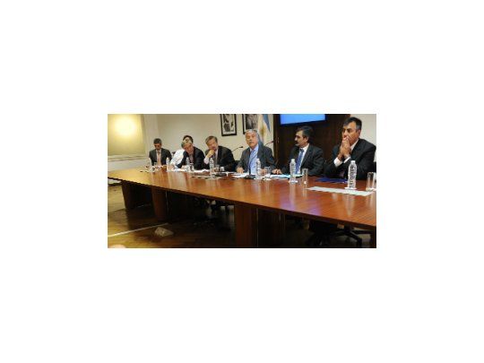 El ministro De Vido junto a representantes del sector minero.