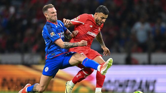 Tolua y Cruz Azul se enfrentan con un millón de dólares en juego.