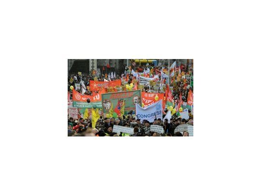 Los partidos opositores, que se prevé formen un nuevo Gobierno en pocos meses, dijeron que cualquier acuerdo con una tasa muy alta sería inaceptable.