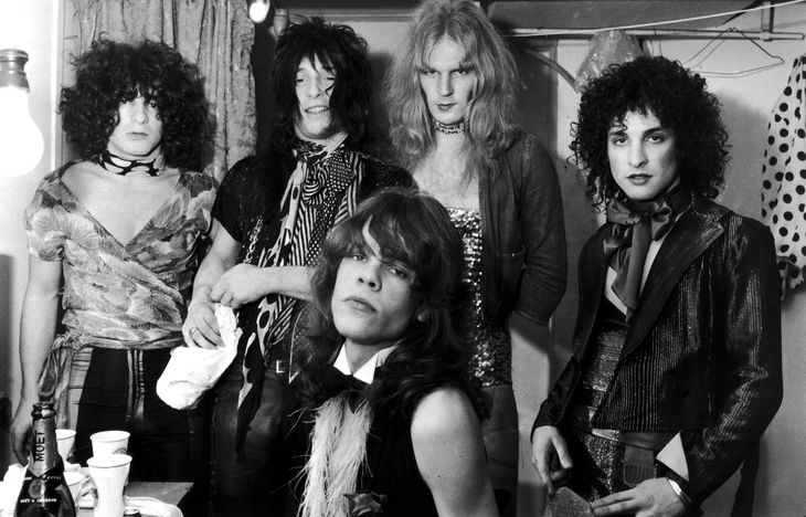 The band had their first great opportunity when Rod Stewart invited them to open for him at a concert in London. The band had their first great opportunity when Rod Stewart invited them to open for him at a concert in London.