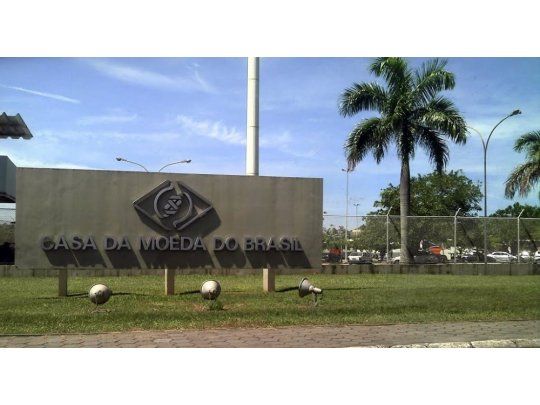El secretario general de la presidencia, Wellington Moreira Franco, lo anunció durante una conferencia de prensa en Brasilia.