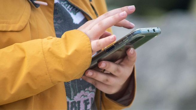 Novedades del registro de líneas de celulares con la CURP.