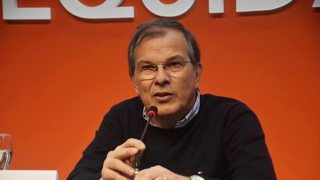 El intendente de Rivera relativizó los reclamos del litoral del país.