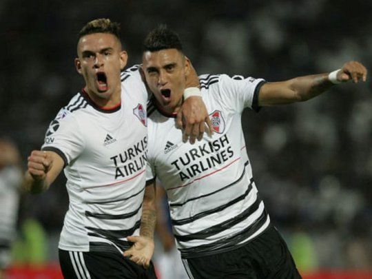 River manda a tres fechas del final.