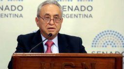 El infectólogo Pedro Cahn pidió seguir extremando los cuidados para prevenir los contagios por coronavirus.