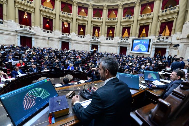 Martín Menem presidió una nueva sesión en Diputados, tras más de un mes de receso. Martín Menem presidió una nueva sesión en Diputados, tras más de un mes de receso.