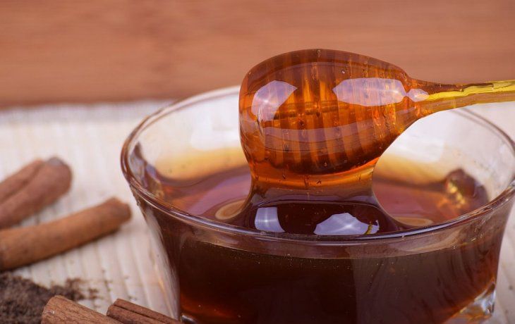 No está comprobado que consumir miel sea&nbsp;más saludable que el azucar común.