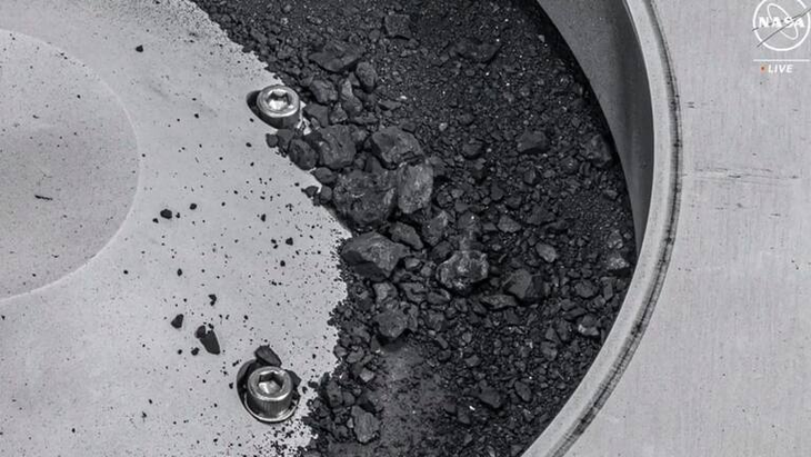 Muestras del asteroide Bennu Muestras del asteroide Bennu