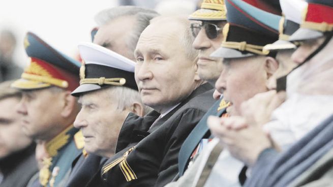 TENSIONES. La relación entre Vladímir Putin y el alto mando militar está cruzada por la desconfianza debido a los tropiezos de la guerra en Ucrania.