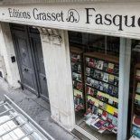 Autores importantes como Virginie Despentes o Frédéric Beigbeder se fueron de la editorial Grasset para protestar por el reemplazo de su director. Autores importantes como Virginie Despentes o Frédéric Beigbeder se fueron de la editorial Grasset para protestar por el reemplazo de su director.