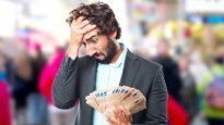 Pese a que ganó millones, tras perder su fortuna remarcó que no era feliz siendo rico.