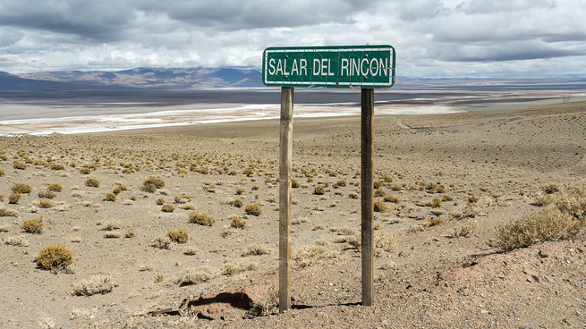 Salar del Rincón. La construcción de la planta comercial de litio de Rio Tinto se iniciará una vez obtenidos los permisos correspondientes de Salta.