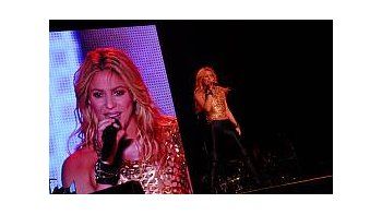 Shakira cantó para 45 mil personas