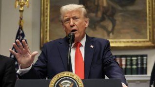 Donald Trump arremetió contra Rusia