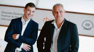 Arthur Rambo. El actor Rabah Oufella (izq.) y Laurent Cantet.