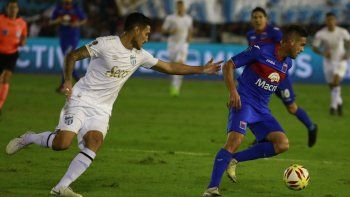 el sorpresivo tigre no tuvo problemas y se metio en la gran final
