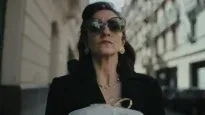 Julieta Zylberberg encarna una versión joven de Yiya Murano en la serie.