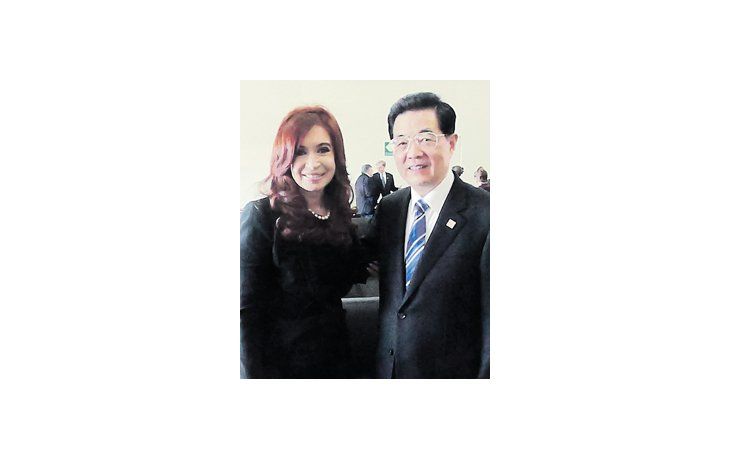Entre las reuniones bilaterales que mantuvo Cristina de Kirchner ayer, una fue con el presidente chino, Hu Jintao.
