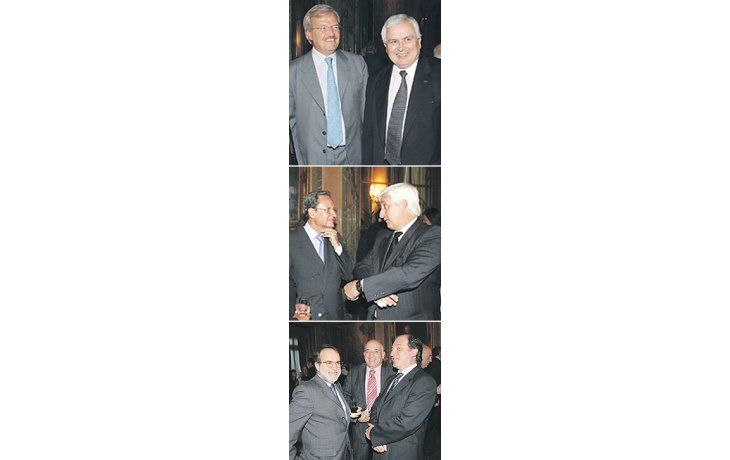 Luis Betnaza (Techint)y Oscar Vicente(Petrobras); MarianoGrondona y LuisCorsiglia; ArnaldoBocco, Aníbal Jozami yEduardo Hecker(presidente del BancoCiudad). Todos ellos yvarios, centenares másy reunidos en laembajada de Brasil porla condecoración aMartín Redrado.
