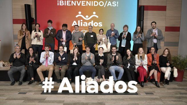 Coca Cola celebró el segundo aniversario de Aliados.