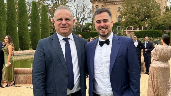 Darío y Nicolás se casarán en Mendoza con sus cinco perros rescatados como testigos de honor en la ceremonia civil.