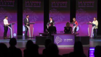 moderado primer debate de candidatos portenos via tv