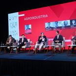 El panel sobre agroindustria en ExpoEFI analizó la transformación del campo argentino. El panel sobre agroindustria en ExpoEFI analizó la transformación del campo argentino.