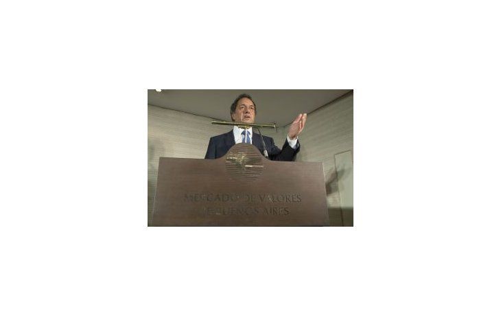 Daniel Scioli en la sede de la Bolsa de Comercio de Buenos Aires