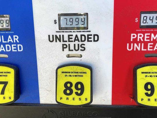 Combustibles Precios EEUU California.jpg