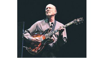 ámbito.com | John Scofield pasó del jazz al funk, sus lenguajes favoritos, en una mezcla que demuestra su influencia sobre muchos músicos argentinos.