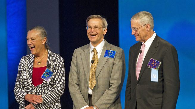 Miembros de la familia Walton, dueña de la cadena de supermercados Walmart.