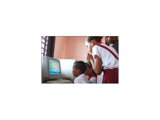 Estados Unidos flexibilizó sanciones sobre Internet para Cuba, Irán y Sudán.
