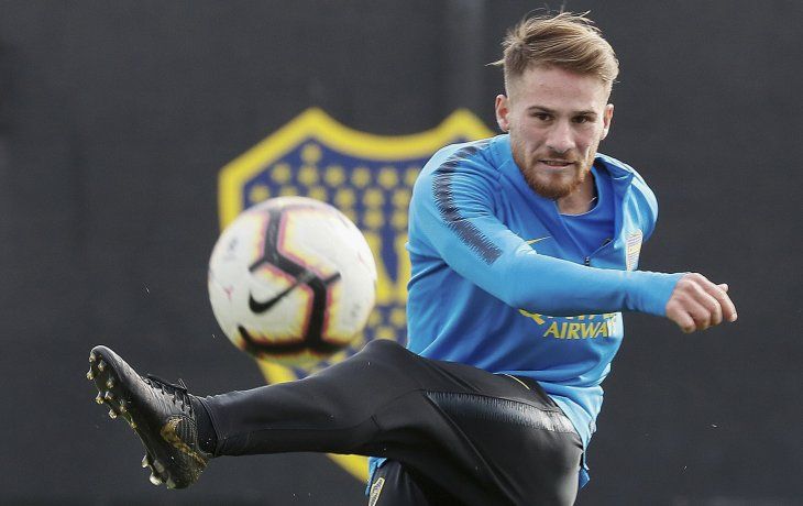 Alexis Mac Allister pateó el tablero en Boca.