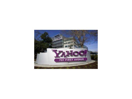 Empujadas por el acuerdo con Microsoft, ganancia de Yahoo supera las expectativas.
